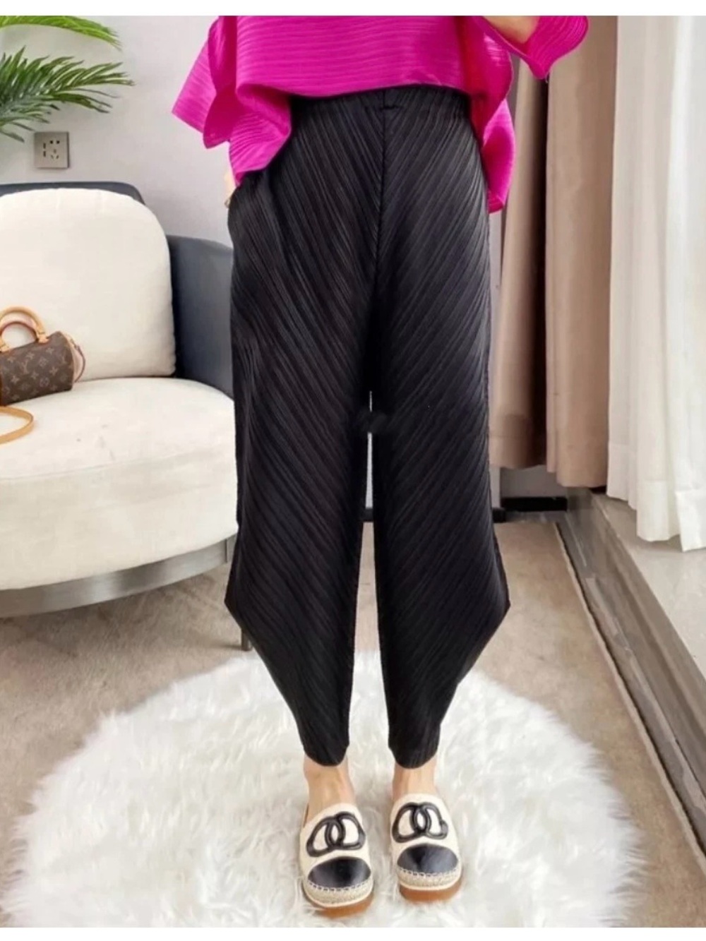 Please pleats fabric - black lantern pants